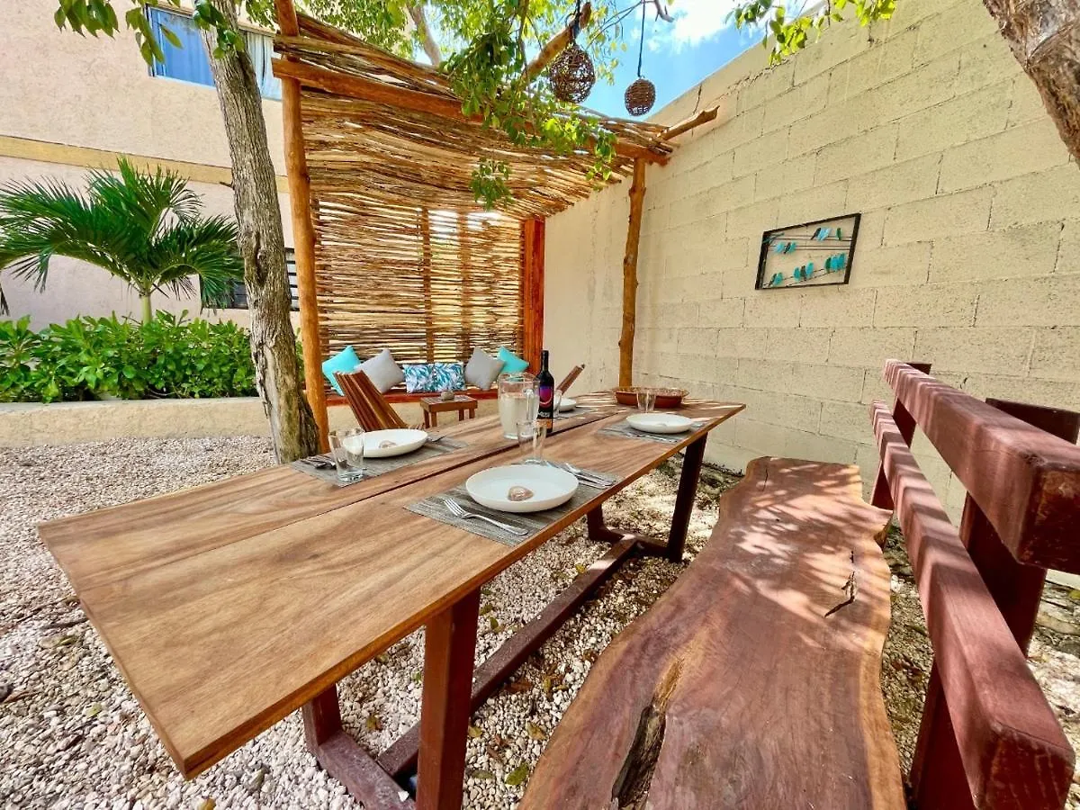 Baklis Apartments Tulum