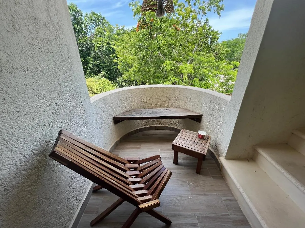 Baklis Apartments Tulum